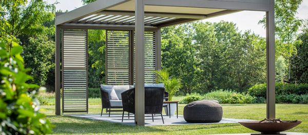 Pergolas Bioclimatiques – Quelles différences entre un test et une garantie constructeur ?