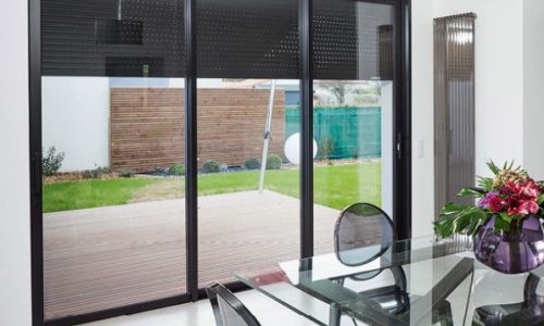 volets-roulants-noir-interieur-k-line volets-roulants-noir-interieur-k-line